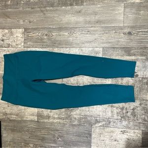 Fabletics leggings size Medium